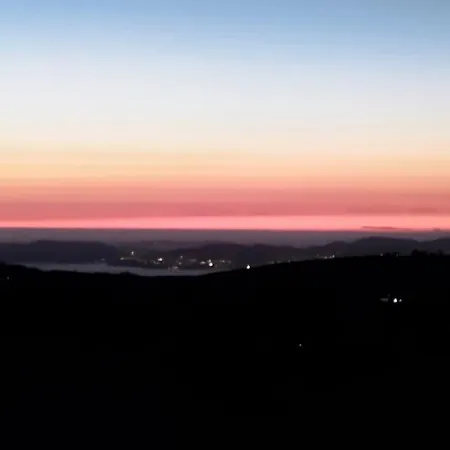 Acogedor Con Terraza Y Barbacoa 公寓 *