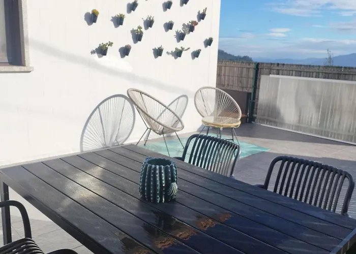 Acogedor Con Terraza Y Barbacoa *